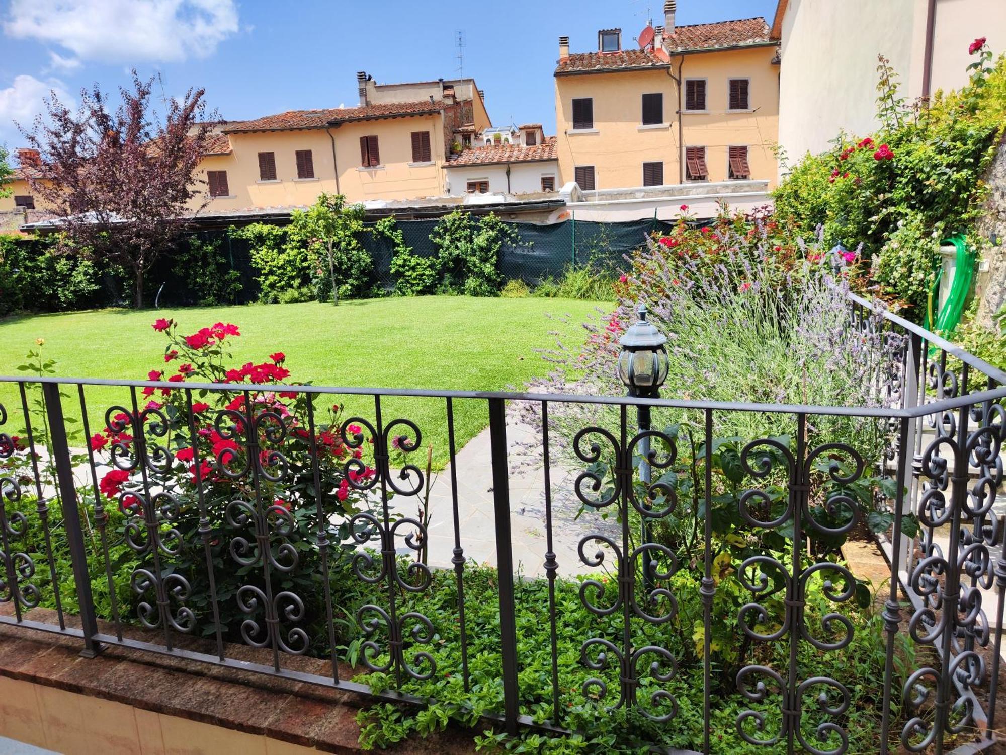 Appartement Casa Di Pietro Aretino, Arezzo Centro Storico 4-8 Letti Extérieur photo