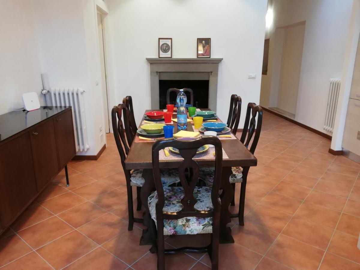 Appartement Casa Di Pietro Aretino, Arezzo Centro Storico 4-8 Letti Extérieur photo